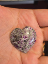 Load image into Gallery viewer, Ruby in Albite Heart