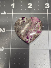 Load image into Gallery viewer, Ruby in Albite Heart