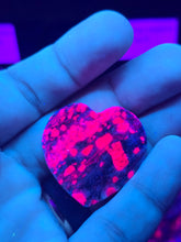 Load image into Gallery viewer, Ruby in Albite Heart