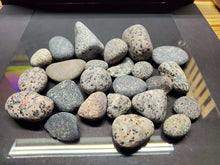Load image into Gallery viewer, 1 Pound Bag of Yooperlites