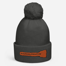 Load image into Gallery viewer, Pom pom beanie
