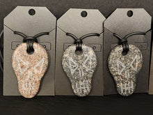 Load image into Gallery viewer, Yooperlites Carved Skull Necklace