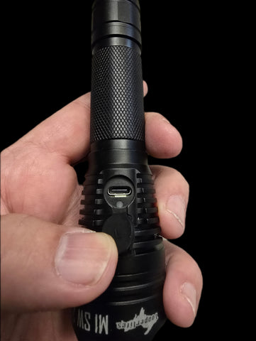 Yooperlites M1-USBC Shortwave 255nm Flashlight Package