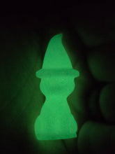 Load image into Gallery viewer, Glow in the dark Halloween Cat in a Hat