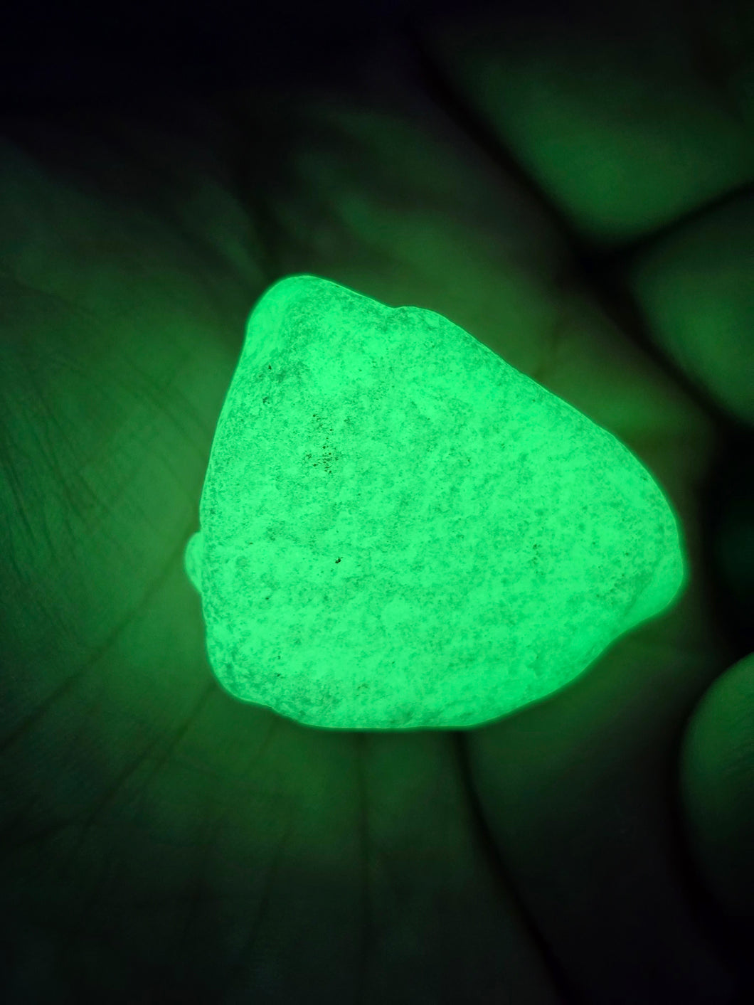 Glow Rock piece