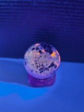 Load image into Gallery viewer, Yooperlite Sphere by Erik Rintamaki 1.53 inch 2.9 ounce