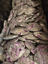 Load image into Gallery viewer, Ruby in Albite Heart