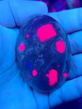 Load image into Gallery viewer, Ruby in Fuschite Palm Stone