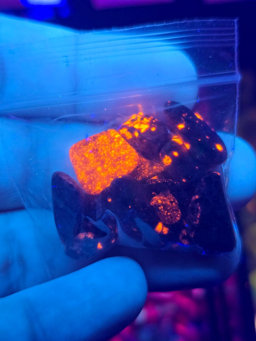 Half ounce bag of Mini Yooperlite Chunks