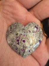 Load image into Gallery viewer, Ruby in Albite Heart
