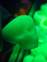 Load image into Gallery viewer, Skull Glow Ring