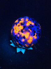 Load image into Gallery viewer, "Solar Flare" Yooperlites sphere by Erik Rintamaki
