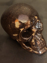Load image into Gallery viewer, Resin skull with Yooperlite and Willemite