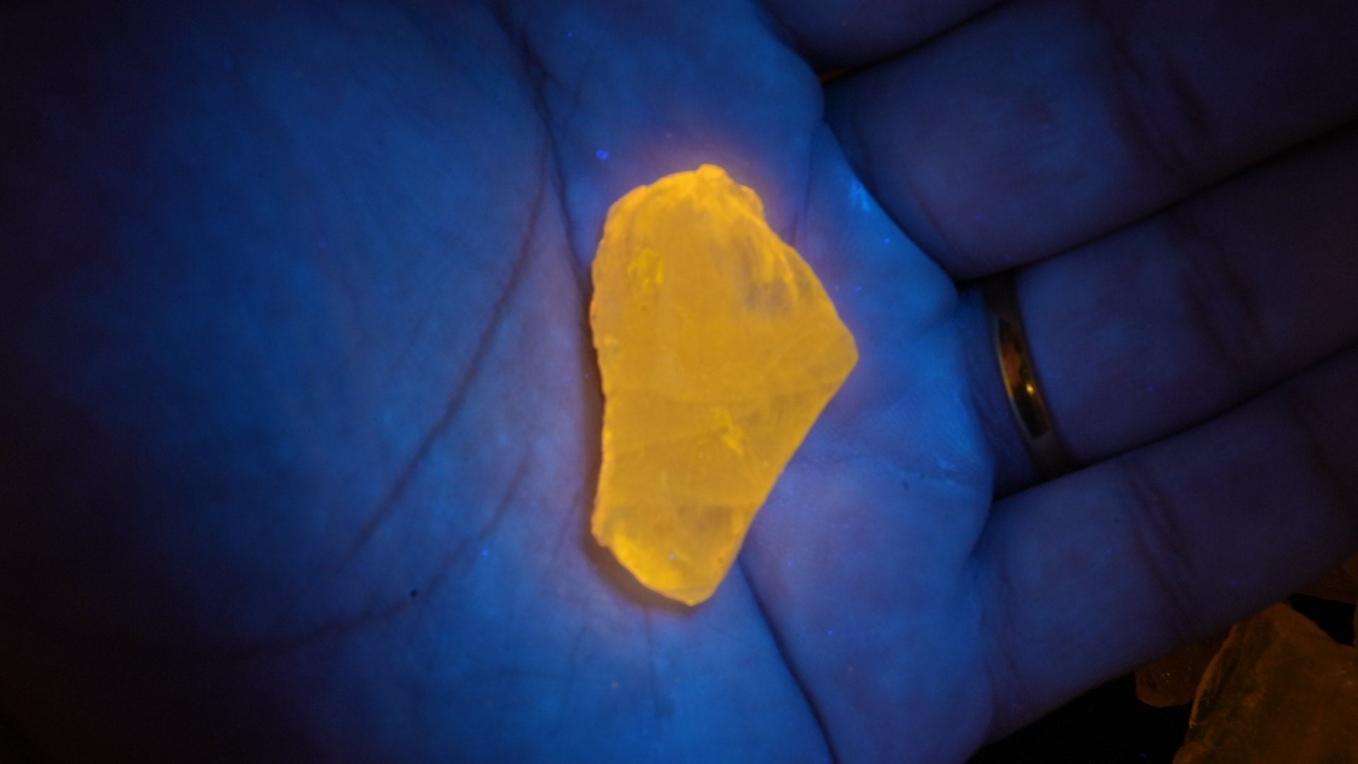 Magic Crystal – Yooperlites